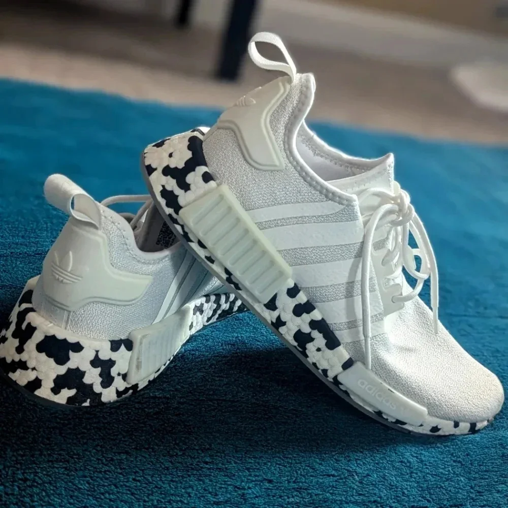 Adidas Originals NMD_R1 | White Black Speckled Boost | Size 9 | GZ4307
